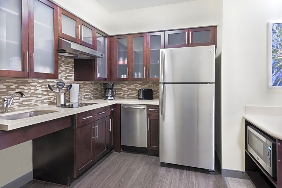 Staybridge Suites Miami International Airport By IHG