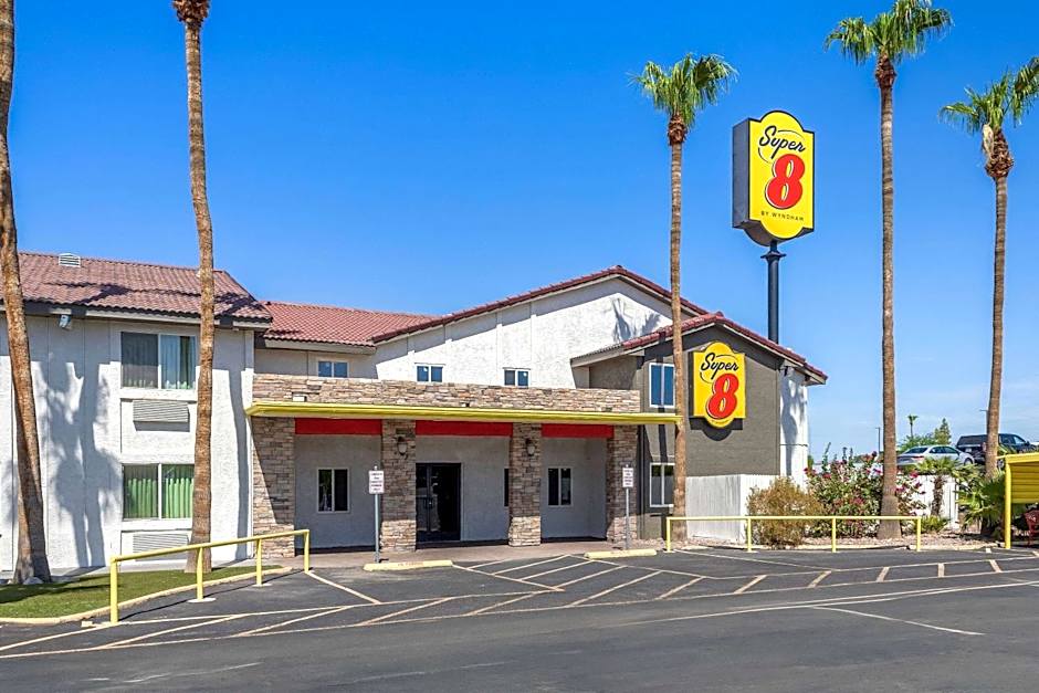 Super 8 by Wyndham Goodyear/Phoenix Area