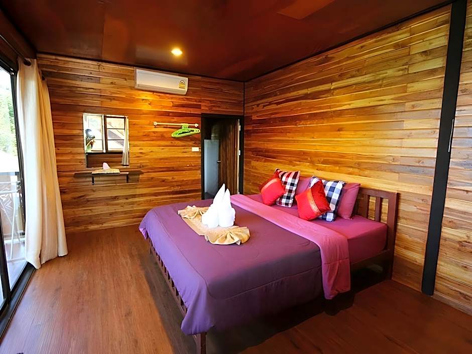 The Cobble Beach Hotel