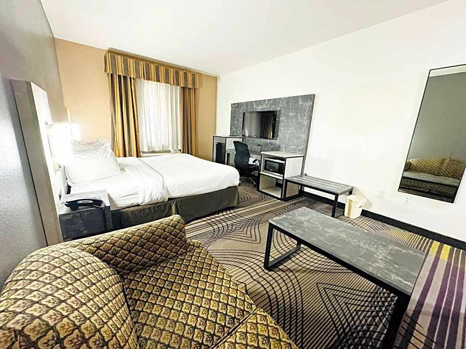 FairBridge Inn & Suites Cleburne