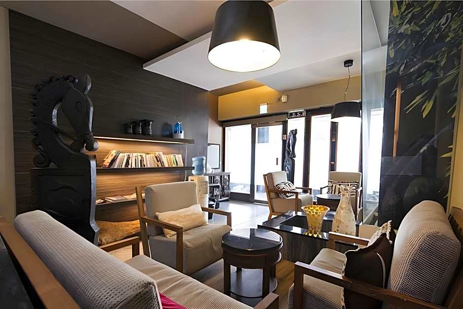 The Galerie Hotel
