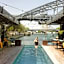 Hotel OFF Paris Seine