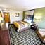 Super 8 by Wyndham Newport News/Jefferson Ave.