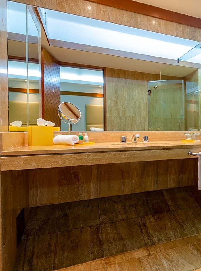 Sonesta Hotel El Olivar