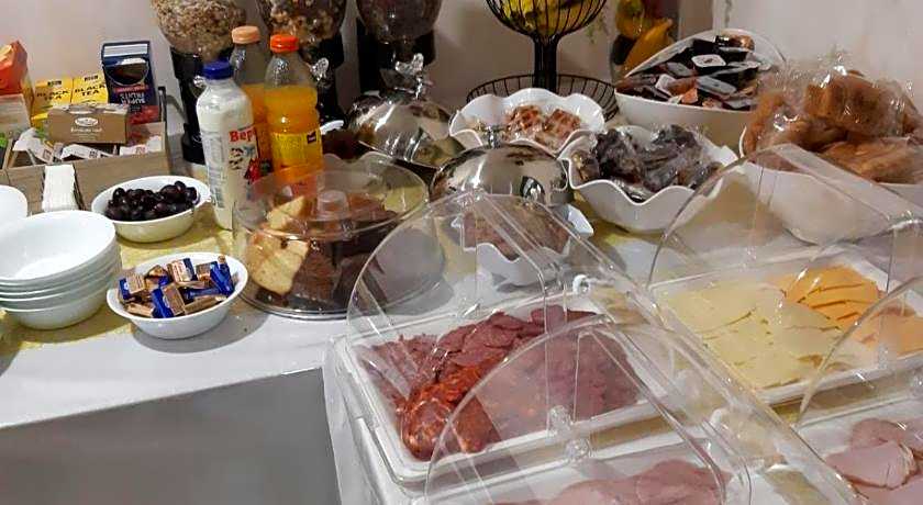 Hotel Boutique 5 - Free parking - Free breakfast - Free internet - EVSE