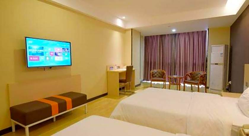 7 Days Premium Jingjiang Fuhai New World Automobile Terminal Branch