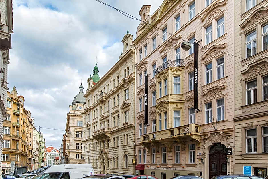 Numa Prague Flow
