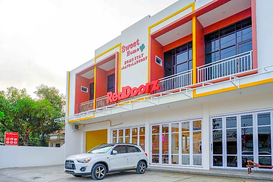 RedDoorz near Universitas Muhammadiyah Purwokerto
