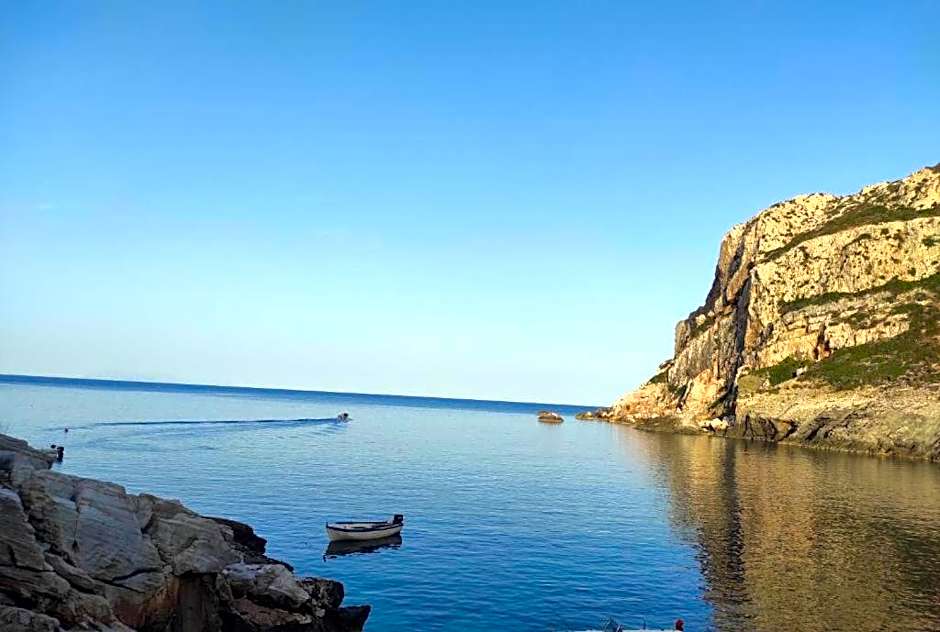 Delfinaki Boutique Apartments Lionas beach ,Naxos