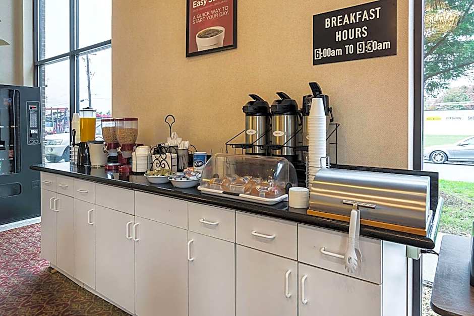 Econo Lodge Andrews Afb