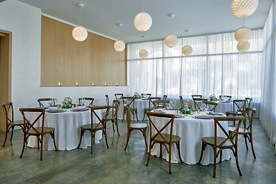 The Sarasota Modern, a Tribute Portfolio Hotel