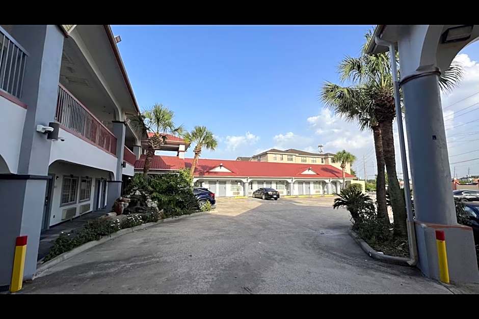 Kiwi Inn Capital O Houston - Hwy 249