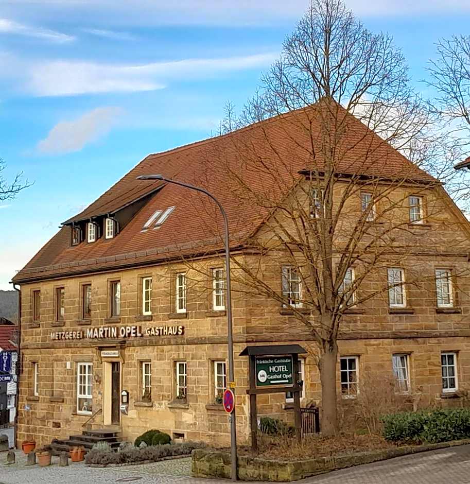 Hotel-Gasthof Opel Bed & Breakfast