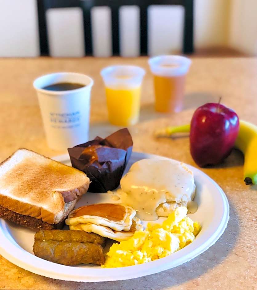 Super 8 by Wyndham Gulfport Near Biloxi