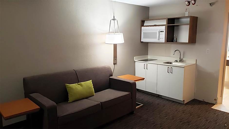 MainStay Suites Springfield IL
