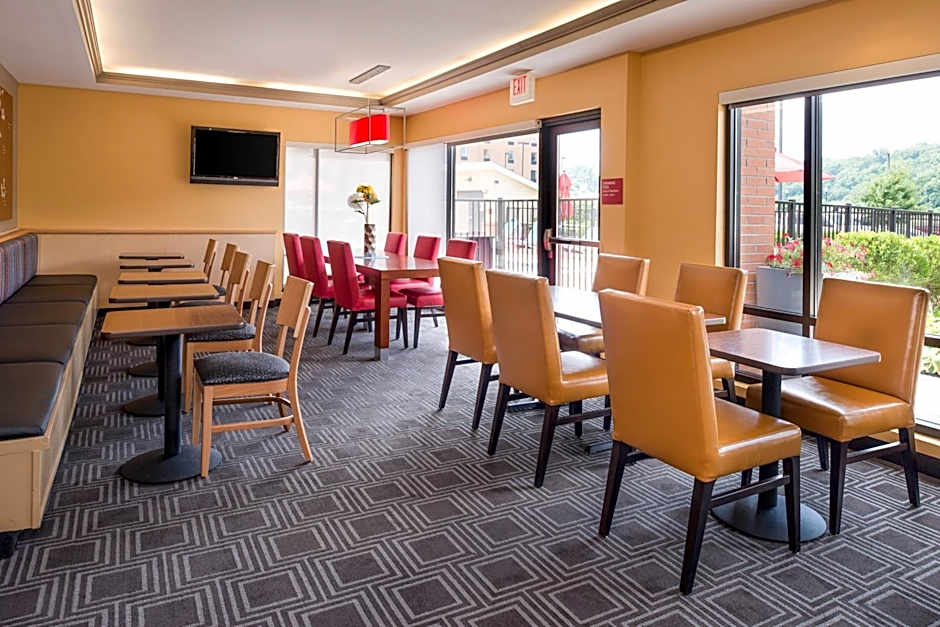 TownePlace Suites by Marriott Huntington