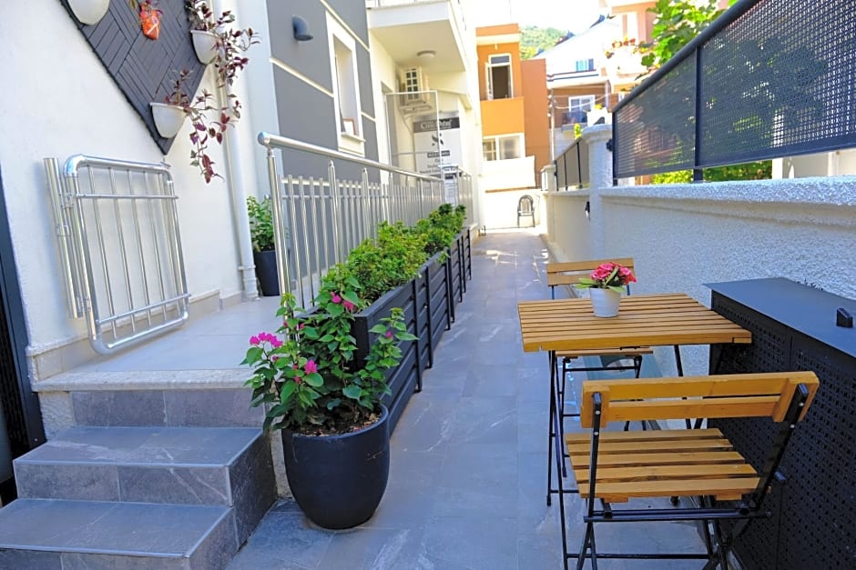 Ozgur City Residence