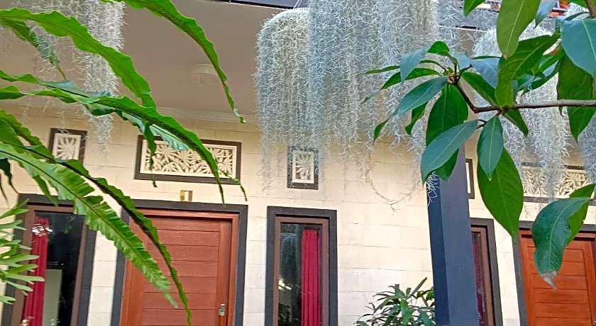 Double N Guest House