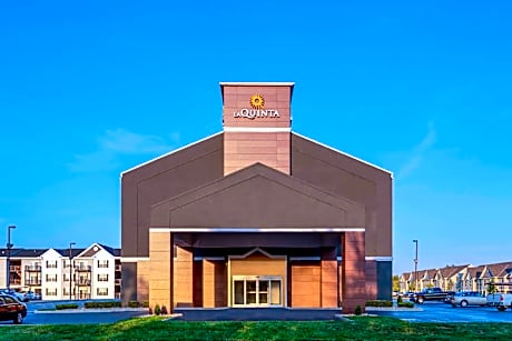 La Quinta Inn & Suites by Wyndham Columbus West - Hilliard