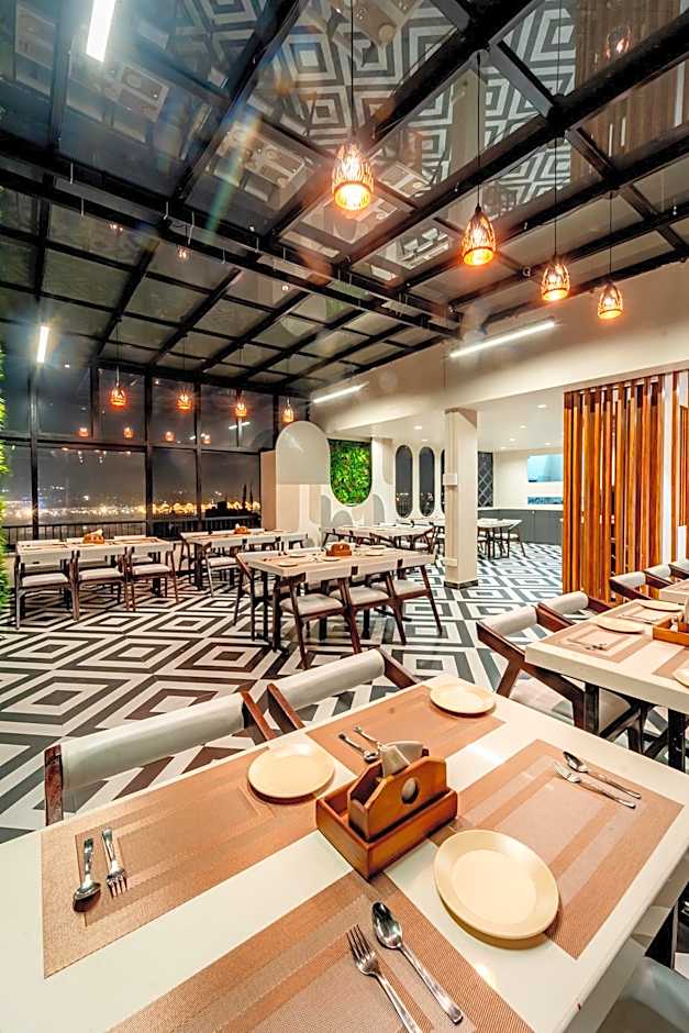 Hotel Anand