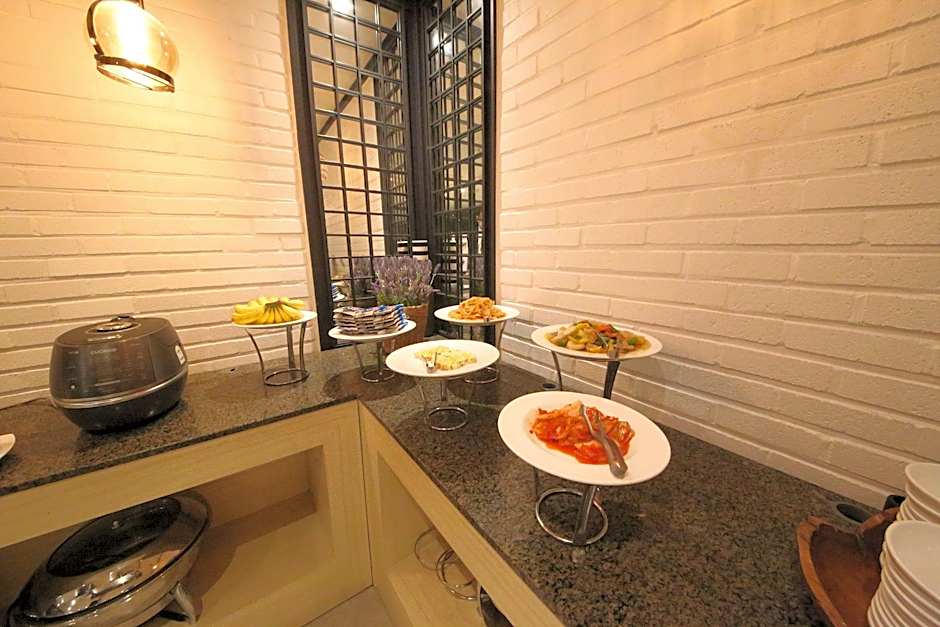Daejeon Namoo Hotel