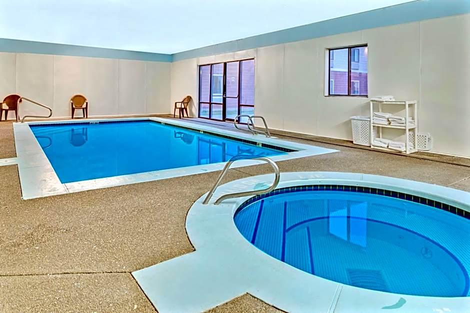 Super 8 by Wyndham Spokane/West