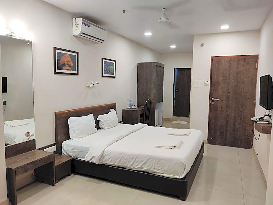 Boshan Hotels