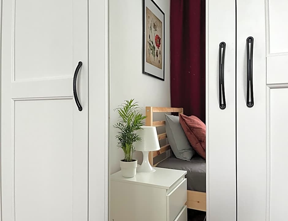 Flower House Warsaw Chopin Airport