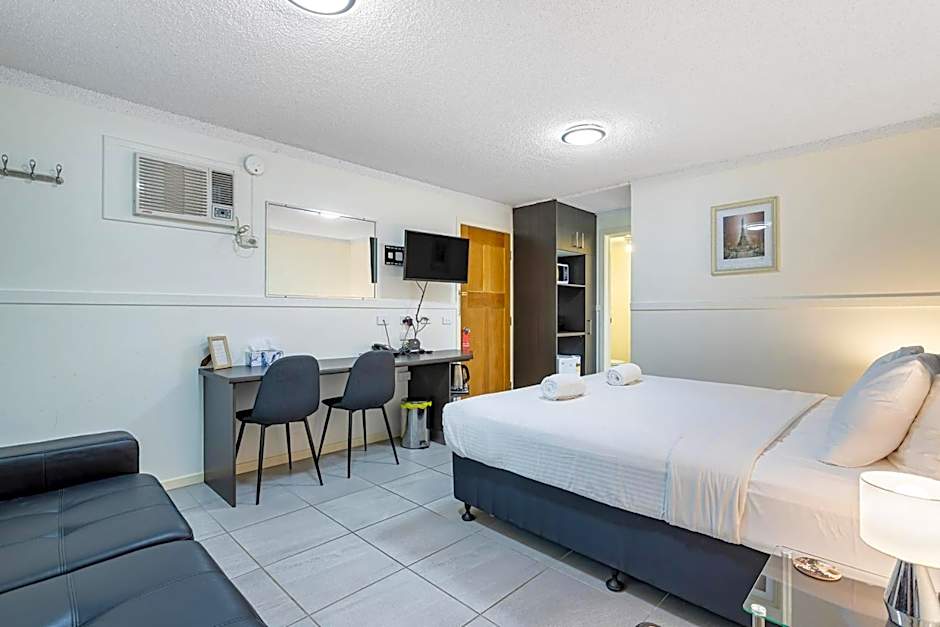 Gallery Motel