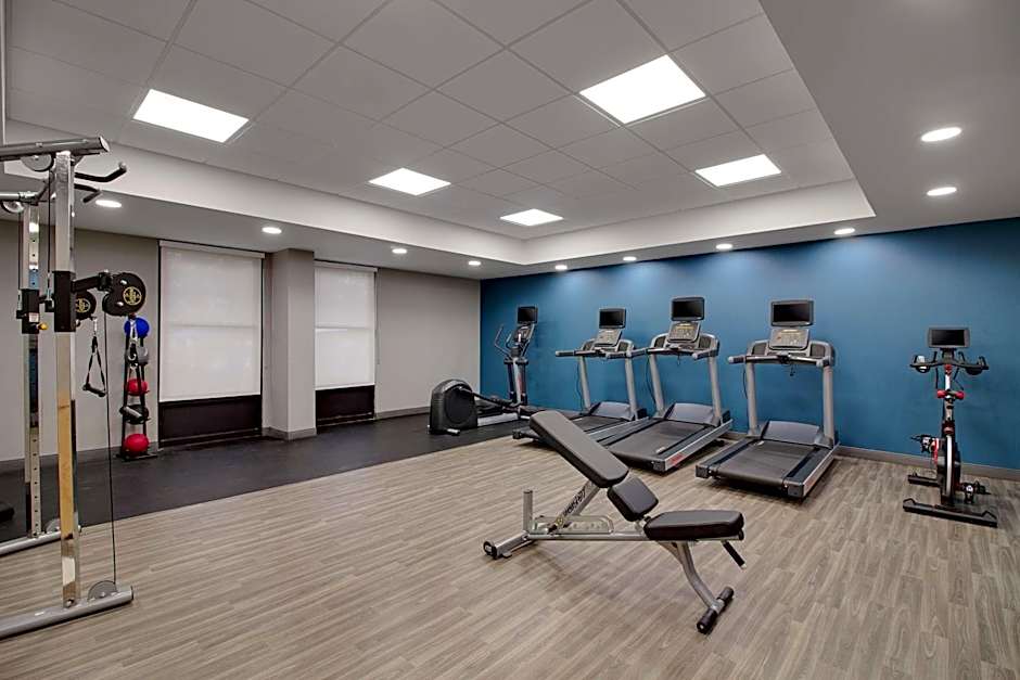 Hampton Inn By Hilton Birmingham-Colonnade 280