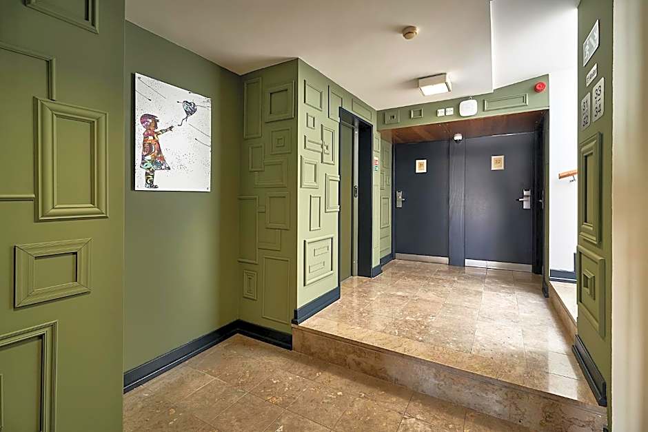 Galeria Suite Hotel