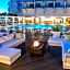Ala Moana Honolulu by Mantra