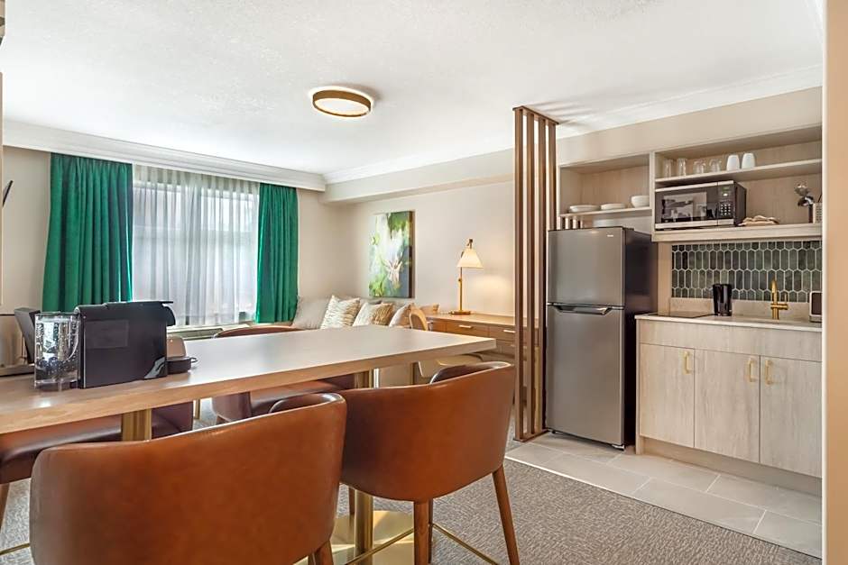 Velora Hinton, an Ascend Collection Hotel