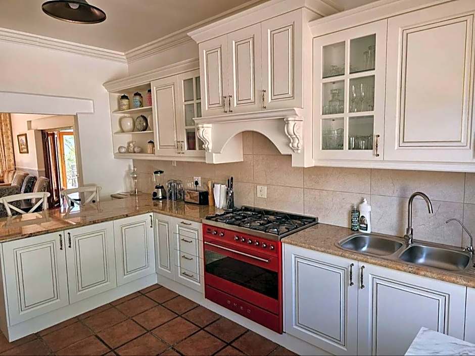 Valley View Eco Country Estate - Paradise in the Winelands