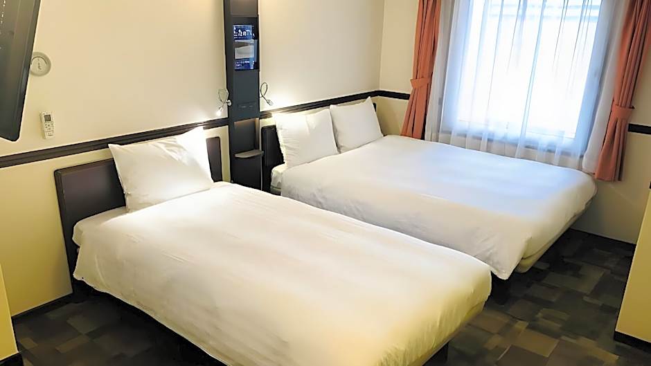 Toyoko Inn Tokyo Shinagawa Konan-guchi Tennozu Isle