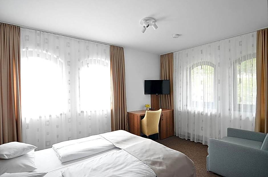 Pensiune & Restaurant Victoria