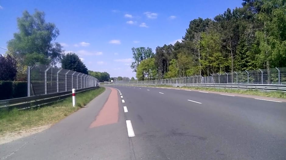 Loue Chambre pour les 24h du mans