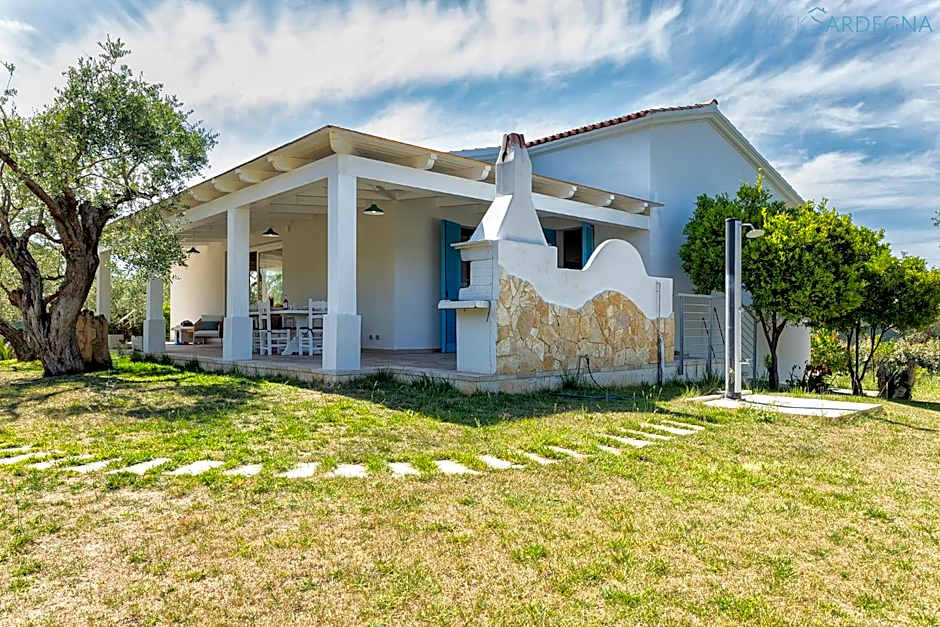 Villa Celeste Countryside Deluxe near the beaches of Sardinia