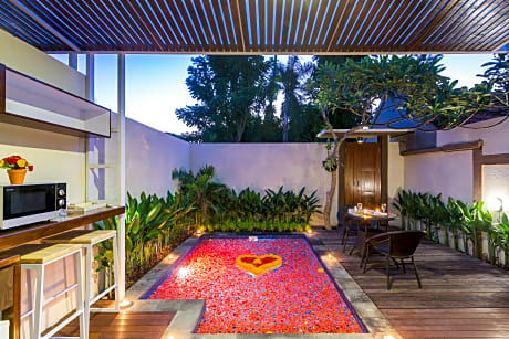 ONE BED ROOM WITH PLUNGE POOL