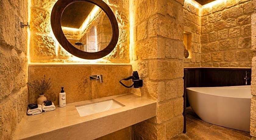 Luvi Cave Hotel