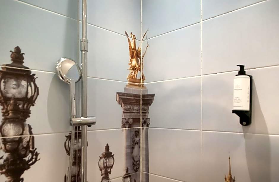 Paris Saint Honore Hotel