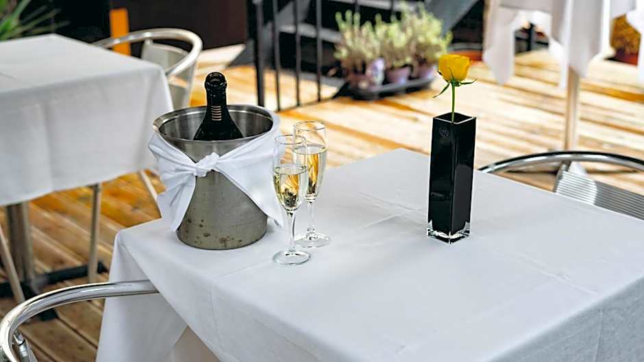 Grange Buckingham Hotel