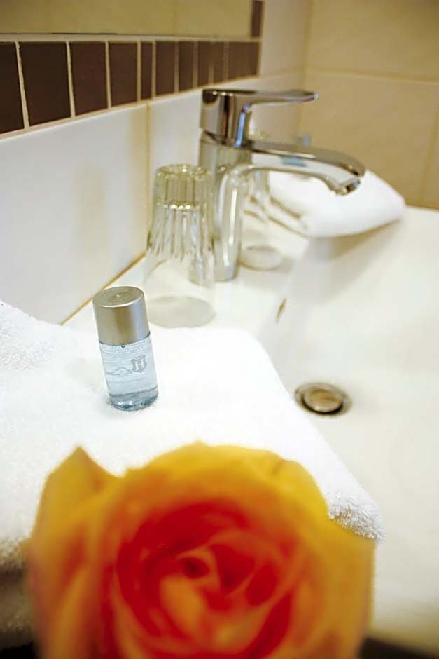 Hotel & Restaurant Kronenhof am Weser-Radweg