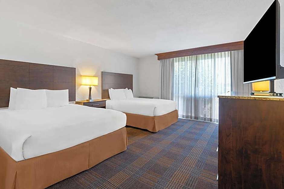 Best Western Date Tree Hotel