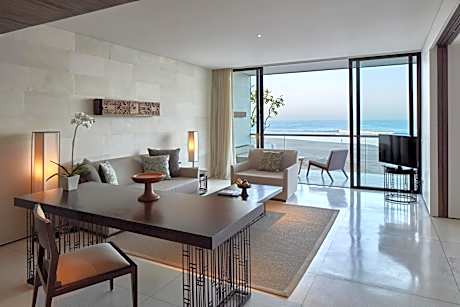 Seminyak Suite