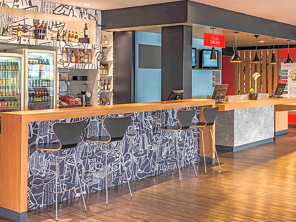 Ibis Curitiba Aeroporto