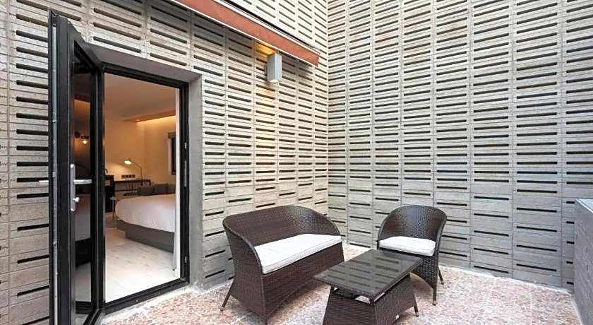 Yeonsan Hound Hotel
