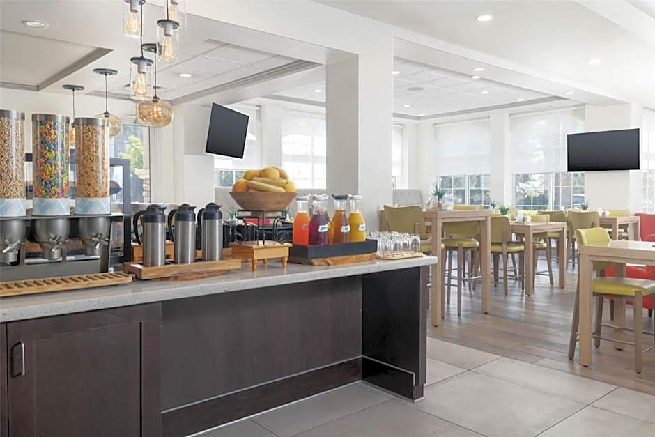 Hilton Garden Inn Ontario/Rancho Cucamonga