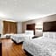 Red Roof PLUS+ & Suites Atlanta Airport South