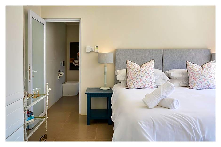 66 On Monzali 4 Star Luxury Guesthouse